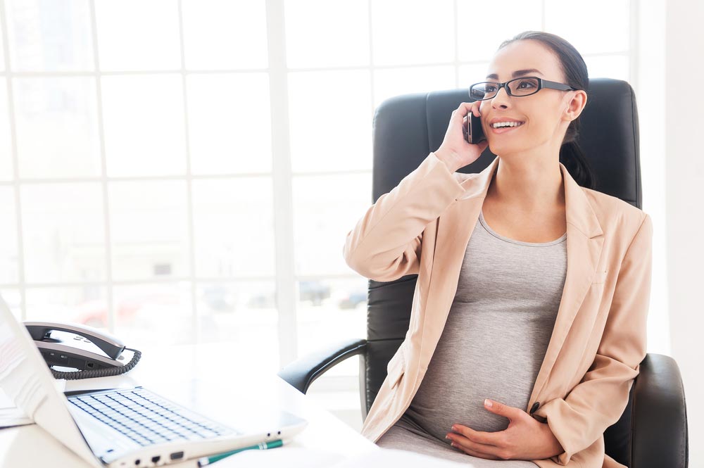 Derechos por maternidad en autónomas