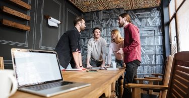 crear una sociedad siendo autónomo