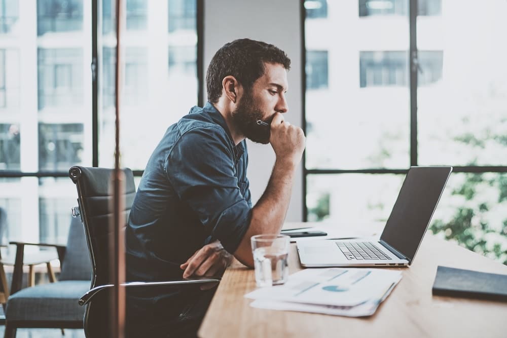 trabajar por cuenta ajena y ser autonomo Seguridad Social