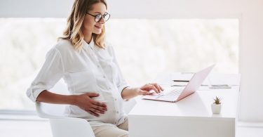 devolución irpf maternidad