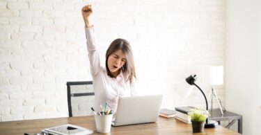 ayudas para mujeres emprendedoras 2022