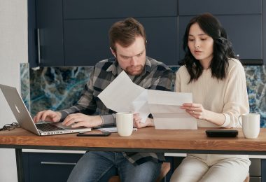 como hacer una autofactura